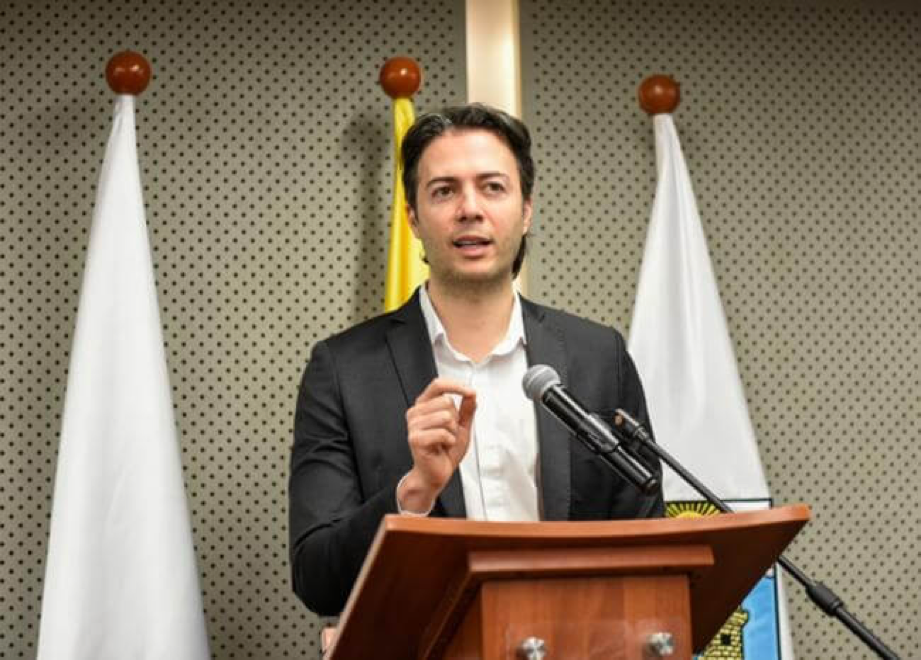 Daniel Quintero, pide autorización para crear nuevos cargos en la Alcaldía de Medellín