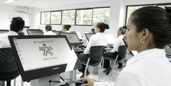 ¿Cuáles son las especializaciones que ofrece el SENA?