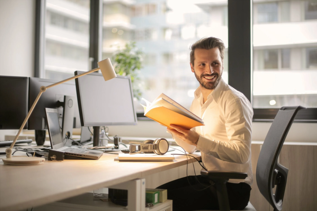 Escalar posiciones en el ámbito laboral y profesional no es posible sin una continua formación