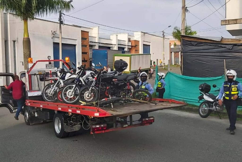 En Manizales inmovilizan unas 10 motos al día por no tener papeles en regla