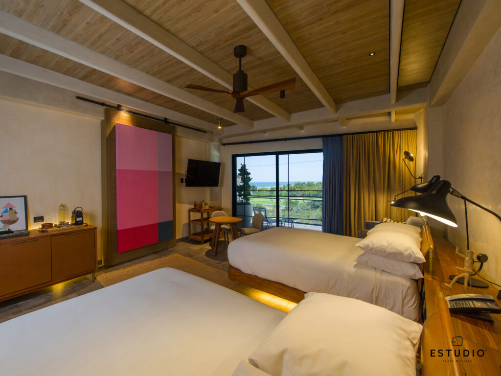 ESTUDIO Playa Mujeres el complejo 5 estrellas para niños y adultos