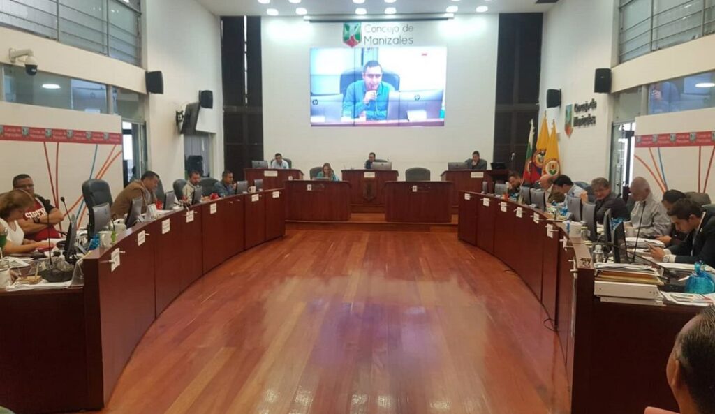 El concejo debate los avances de la PTAR de Los Cámbulos