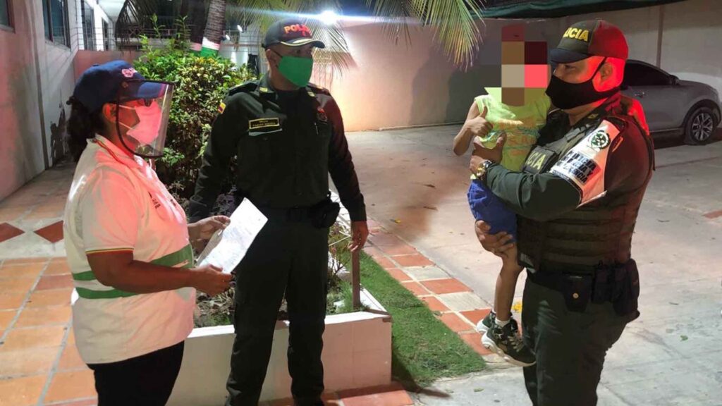 Las autoridades rescataron a cuatro niños que se encontraban en estado de abandono