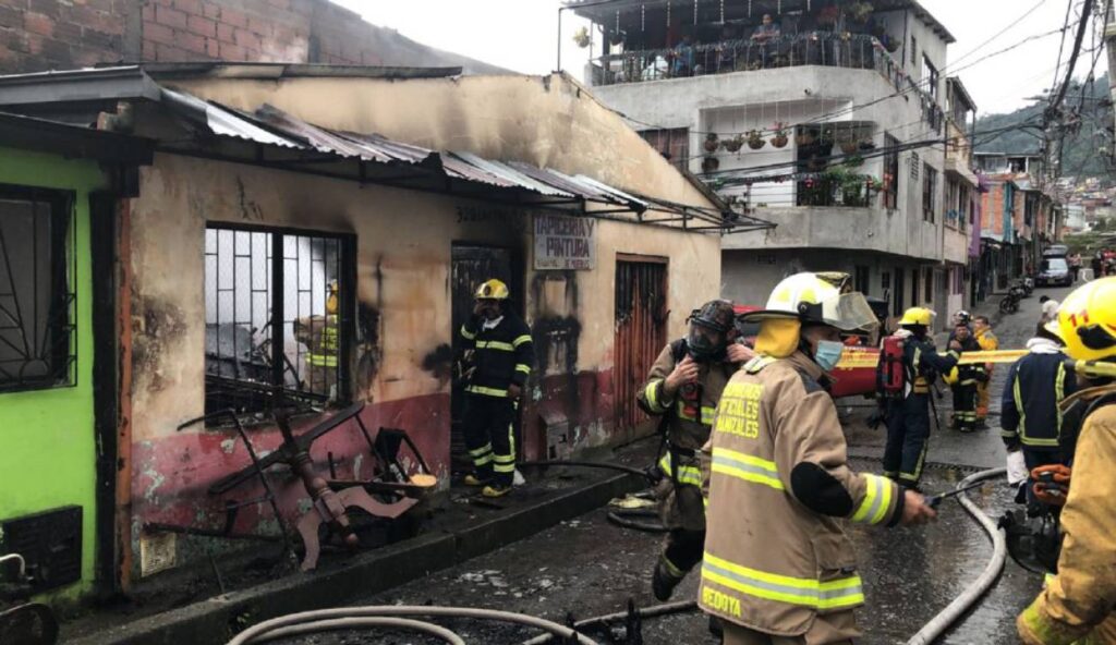 Manizales | Se presentó incendio en el barrio Comuneros