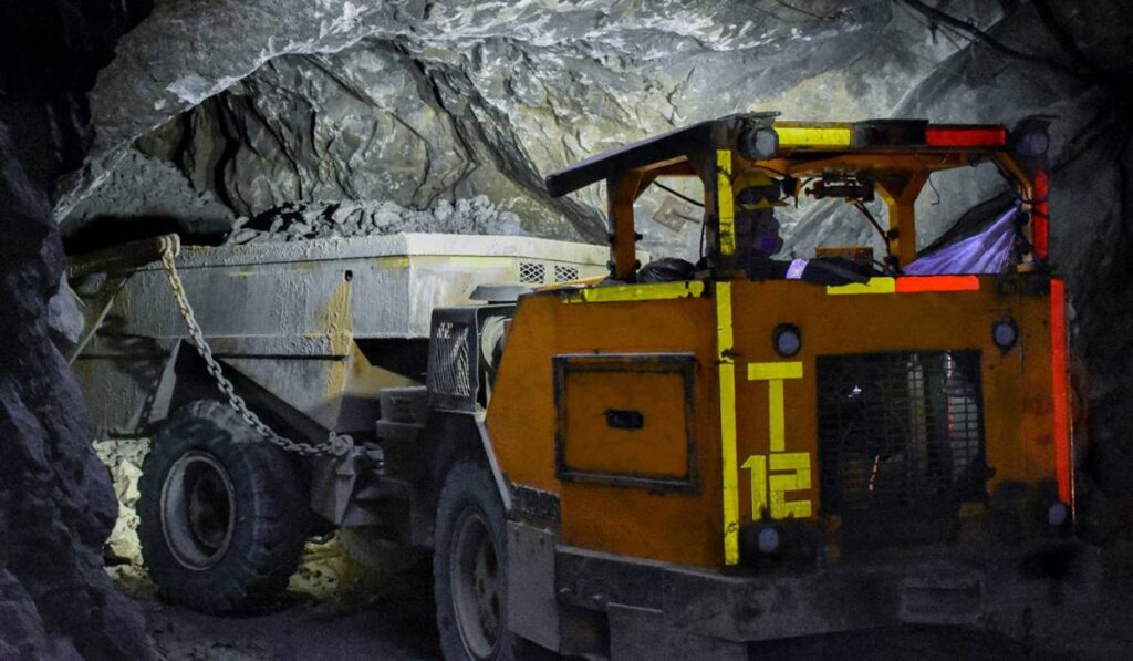 La empresa minera GCM Mining Corp incrementó su producción de oro y plata en Segovia