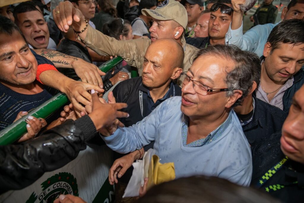 Presidente Gustavo Petro recorrió Manizales
