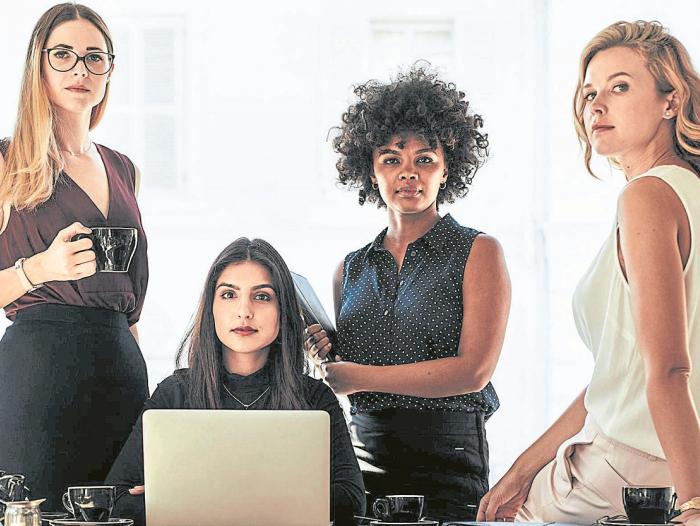 La importancia de tener mujeres líderes en las empresas para mejorar la productividad