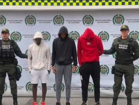 Tres jugadores del Once Caldas detenidos por extorsión