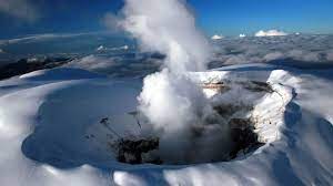 Se cumplió un mes del cambio de actividad del volcán Nevado del Ruiz