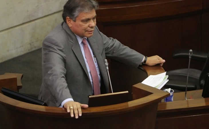 ¿Quién es Gilberto Rondón y cómo ha sido su gestión en el Fondo Nacional del Ahorro?