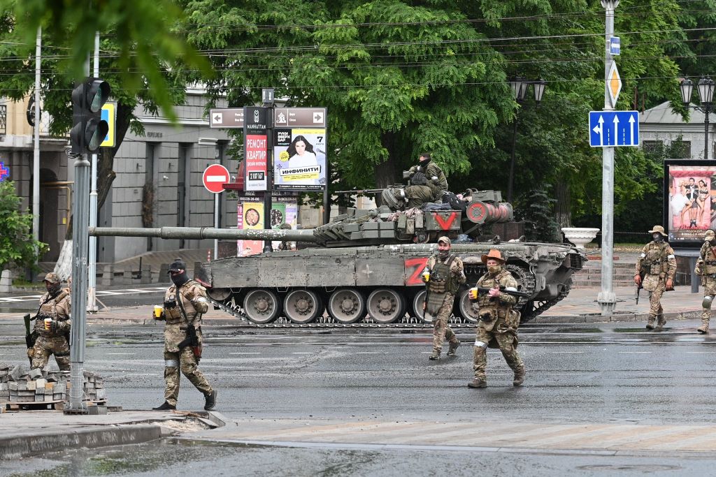 ¡Rebeldía de los Mercenarios del Grupo Wagner! Rusia ofrece garantías de seguridad a los que regresen a sus cuarteles