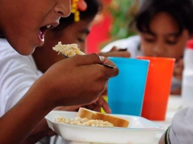El PAE podría no alcanzar a más de 800 mil niños en peligro.