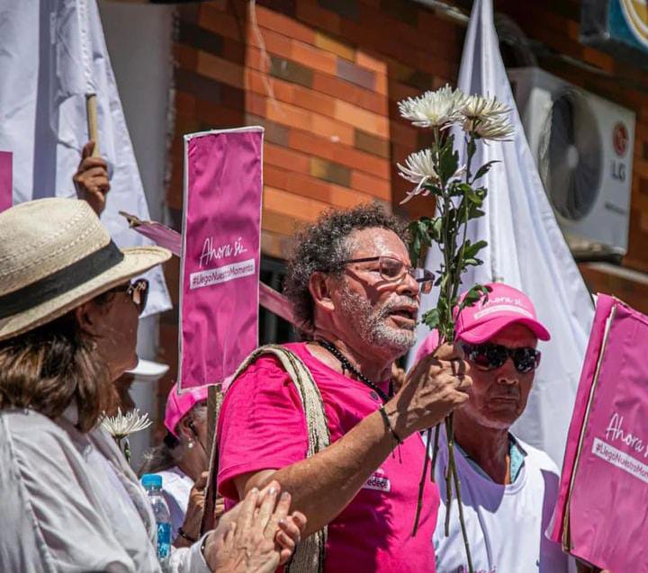 Pastor Alape: «He cumplido todos los compromisos así lo ha verificado la JEP»