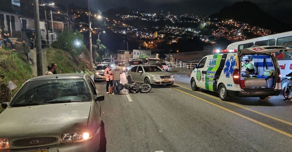 Choque de moto y vehículo en el Paraíso dejó un lesionado