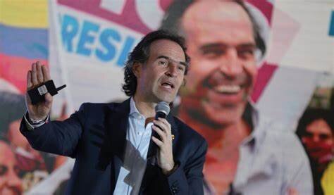 Alcalde de Medellín denunció penalmente a Daniel Quintero