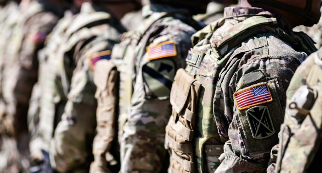 Cómo ser parte del Ejército de Estados Unidos y cómo lo ayuda a la ciudadanía