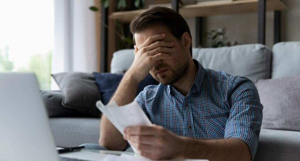 Errores de colombianos a la hora de ahorrar y trucos para evitarlos: lista