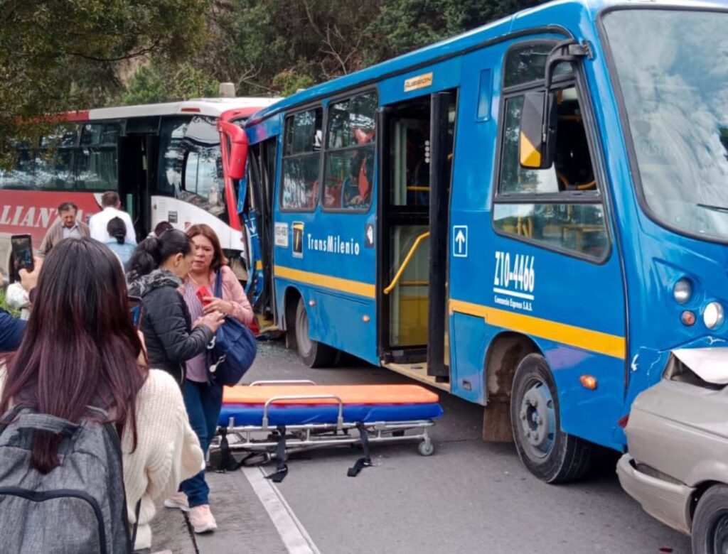 Tremendo trancón en la vía Bogotá La Calera: vehículos se están devolviendo