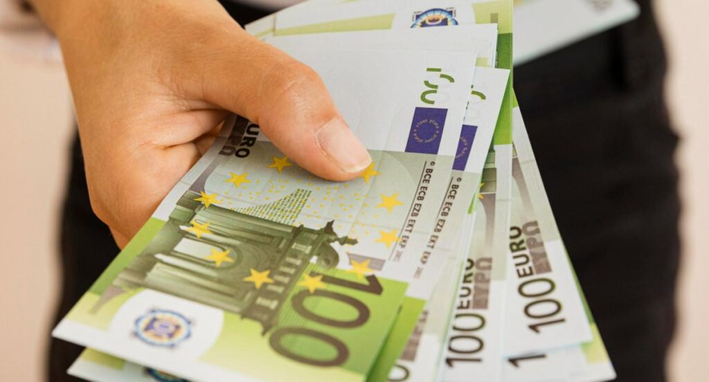 ¿A cuánto está el euro en casas de cambio? Precios en varios establecimientos
