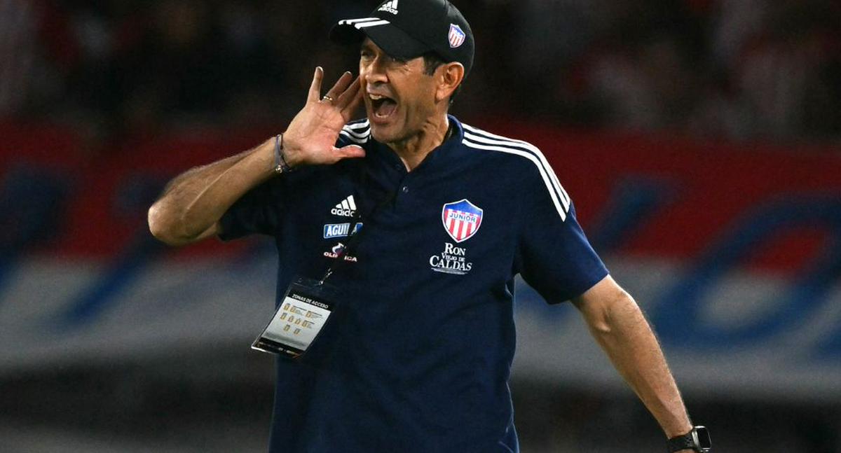 ¿Echaron a Arturo Reyes del Junior de Barranquilla? Nuevo técnico estaría listo