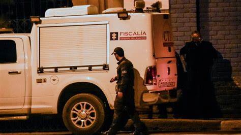 Le pegaron en la cabeza y lo mataron en una riña en el centro de Medellín