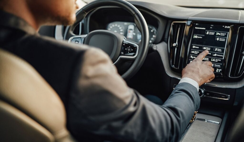 Advierten a conductores apps: requisitos para trabajar en 2025