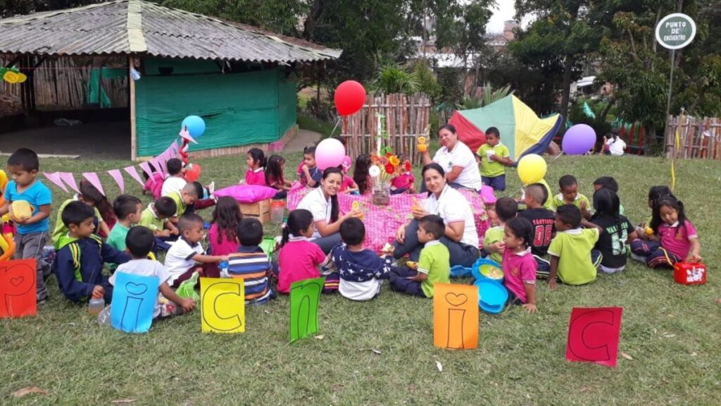 ¿Por qué más de mil niños de Antioquia ya no serán atendidos por el ICBF?