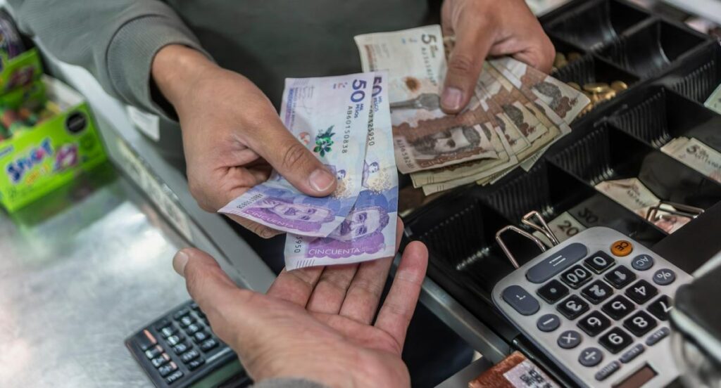 ¿cuál es el futuro del dinero en Colombia? efectivo desaparecería