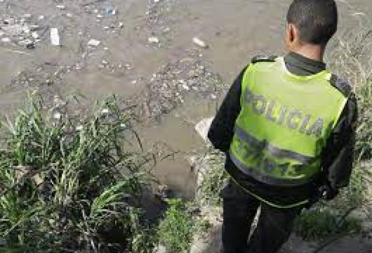 Medellín: Rescataron cuerpo de habitante de calle en una quebrada