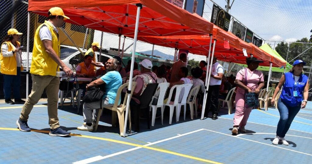 Noticias Antioquia: Atendidas 5 mil víctimas del conflicto armado