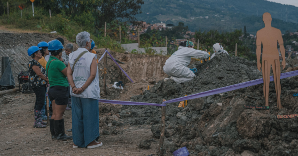 Noticias Medellín: JEP encuentra otro cuerpo en la Escombrera