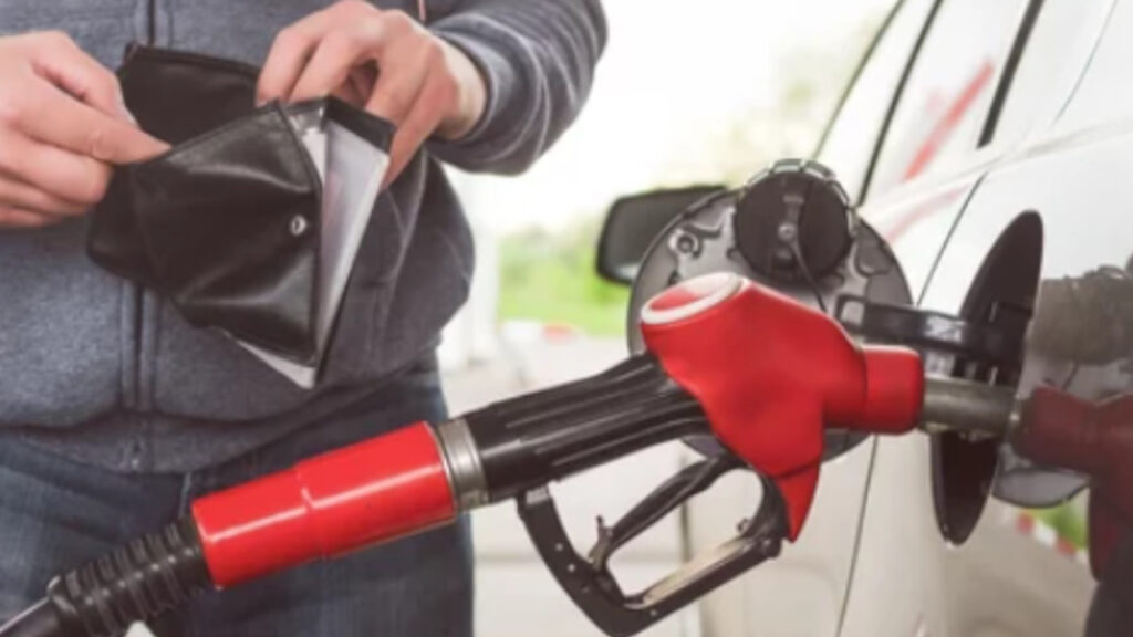¡Más de 70 pesos por galón! Subieron los precios de la gasolina y el ACPM en Colombia