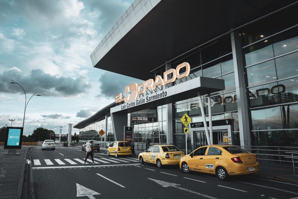 El Dorado vuelve a volar alto: pista recupera certificación de Categoría I