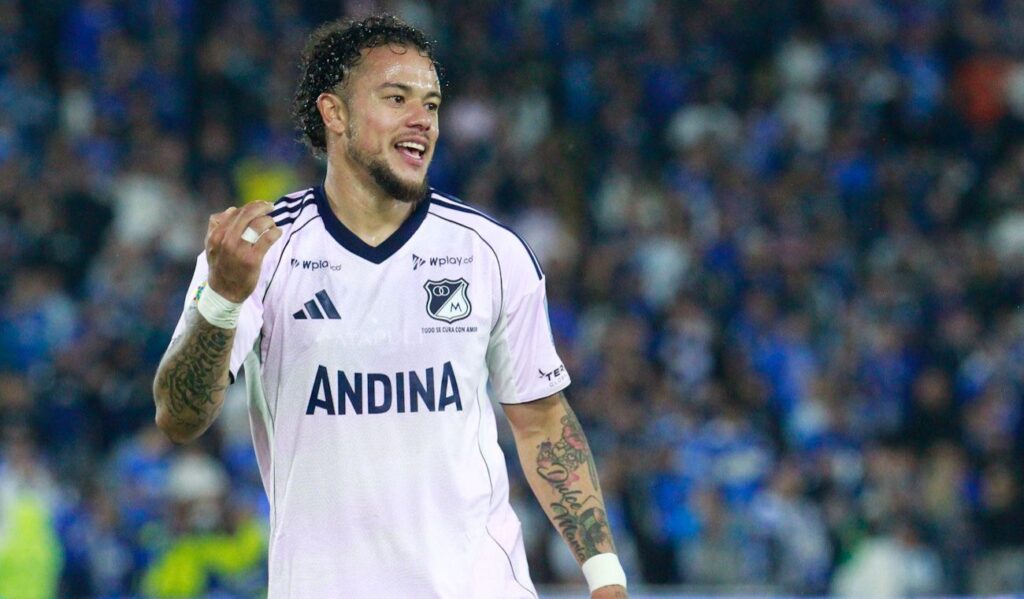 Millonarios respira porque el goleador se queda en casa: lo hizo oficial