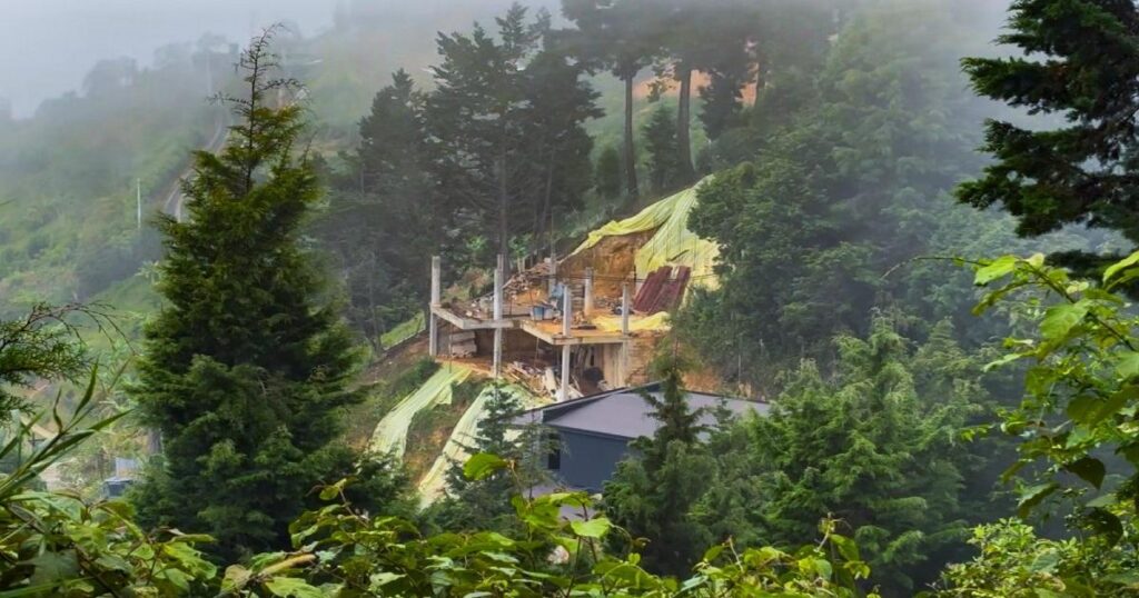 Noticias Medellín: Construcciones suspendidas en Altavista