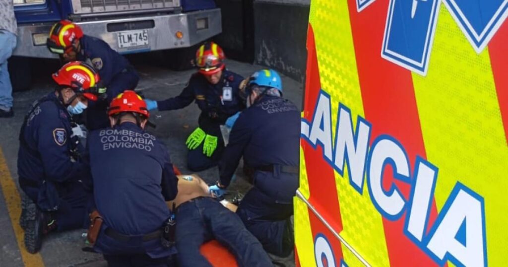 Noticias Medellín: Motocarguero murió aplastado por una losa de mármol
