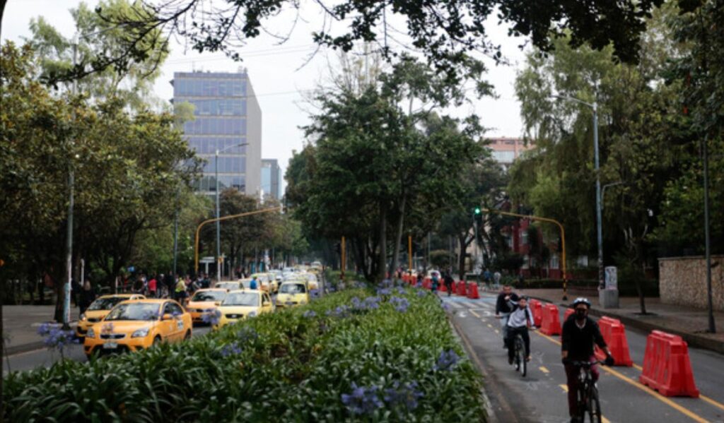 Movilidad les cobra a peatones: les tocaría pagar .000